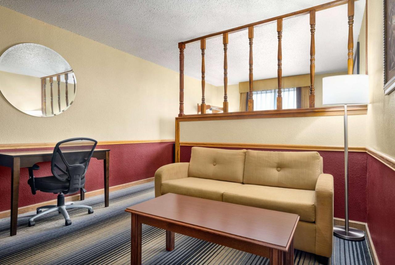 Super 8 By Wyndham Maysville Ky Zewnętrze zdjęcie