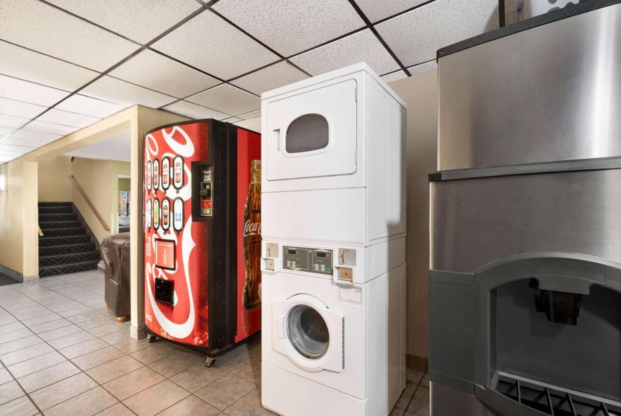Super 8 By Wyndham Maysville Ky Zewnętrze zdjęcie